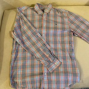 Vineyard Vines Button down